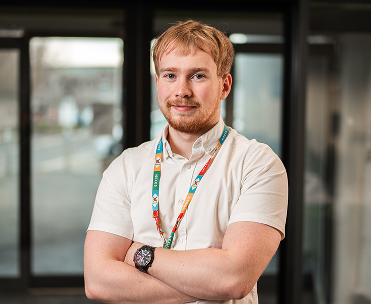 A nexus employee
