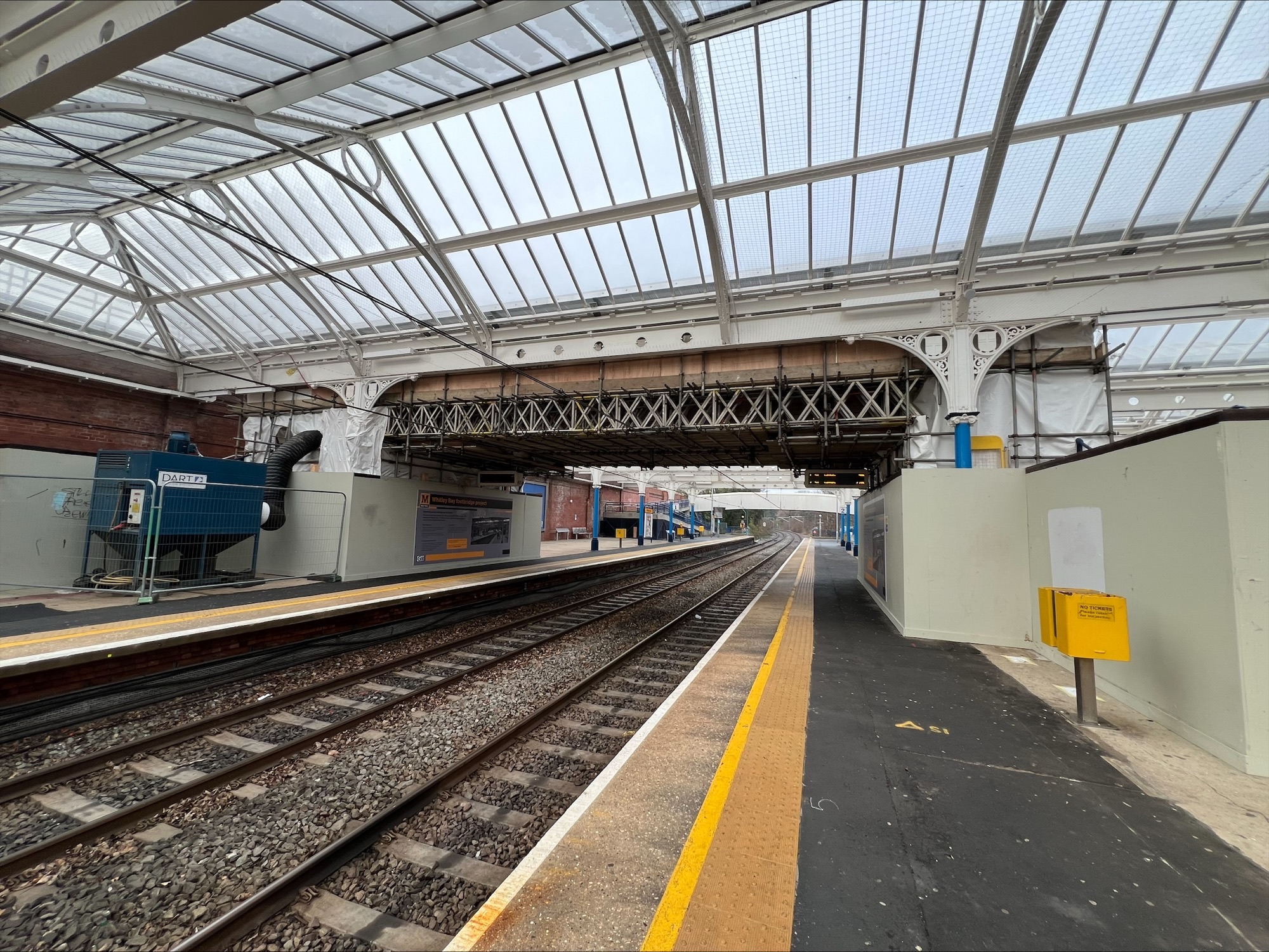 Restoration work starts on Whitley Bay Metro footbridge