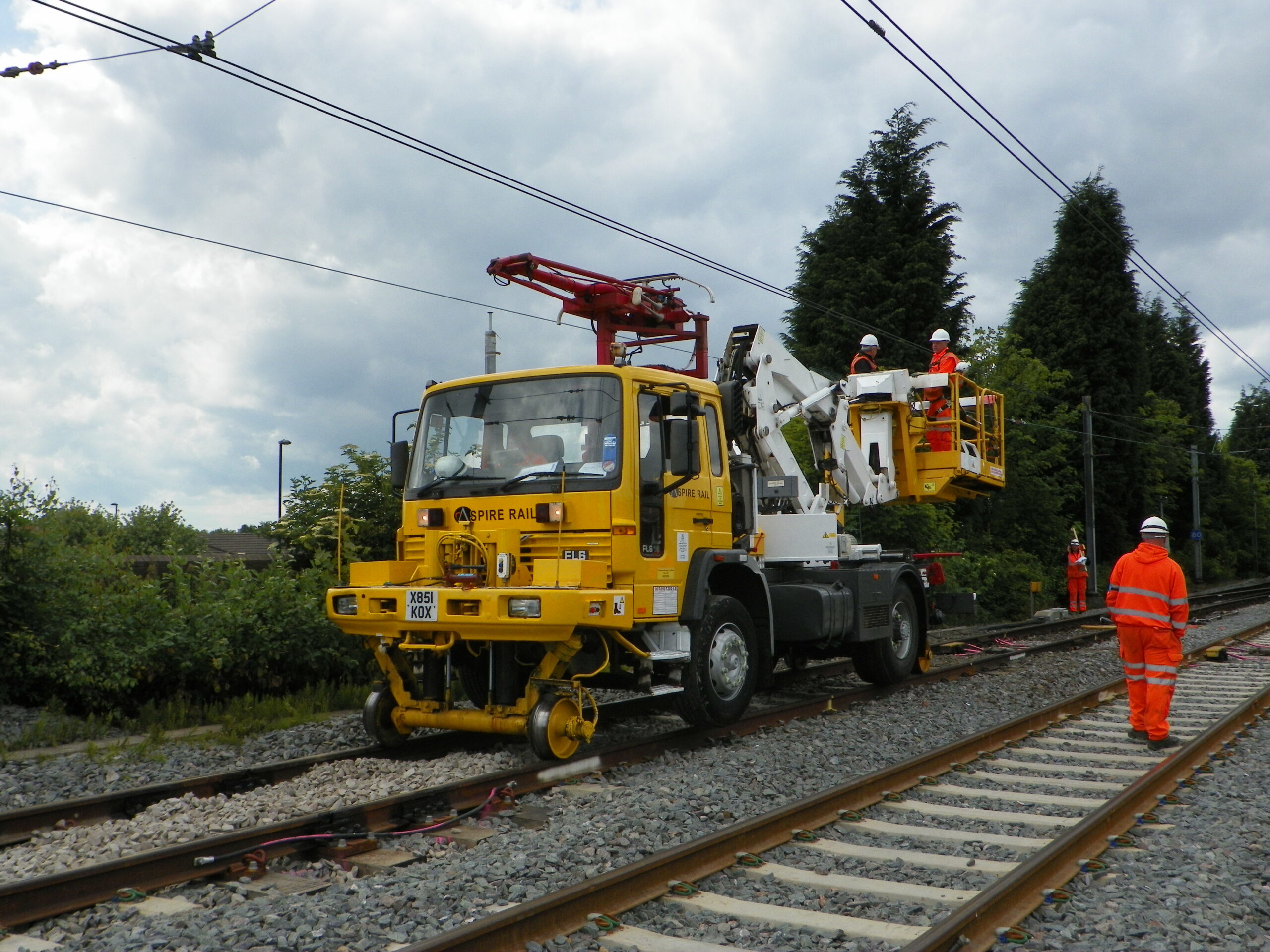 Generic image of Metro overhead line renewal work